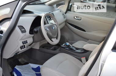 Хэтчбек Nissan Leaf 2013 в Луцке