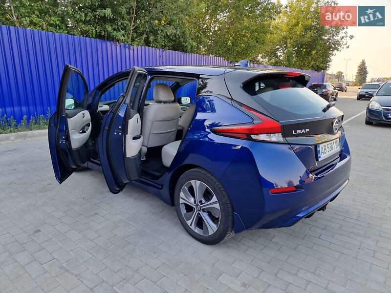 Хэтчбек Nissan Leaf 2018 в Виннице