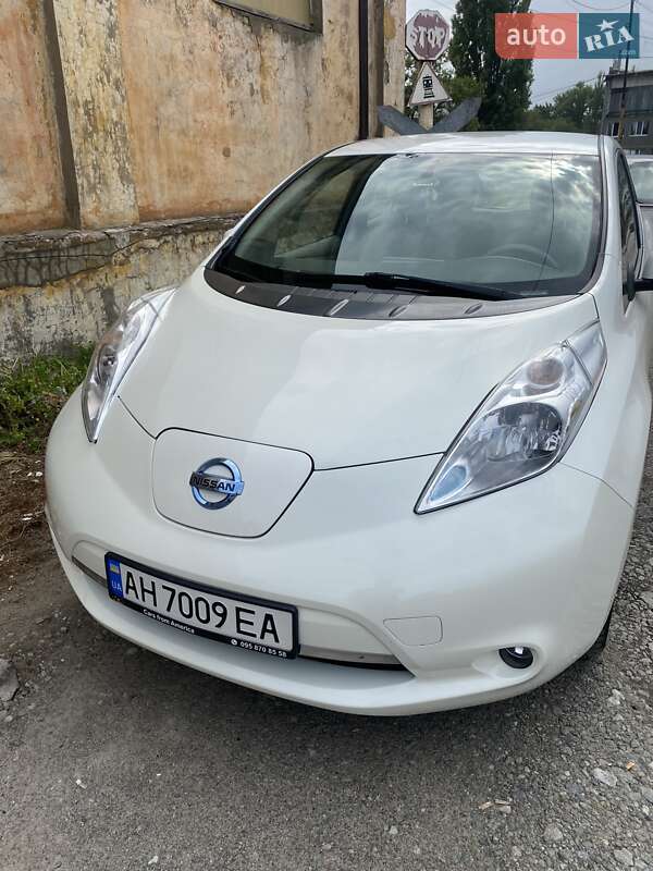 Nissan Leaf 2015