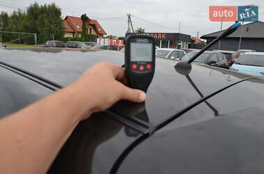 Хэтчбек Nissan Leaf 2014 в 