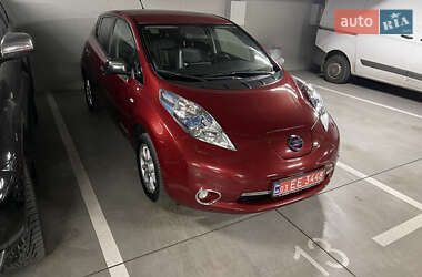 Nissan Leaf 2014