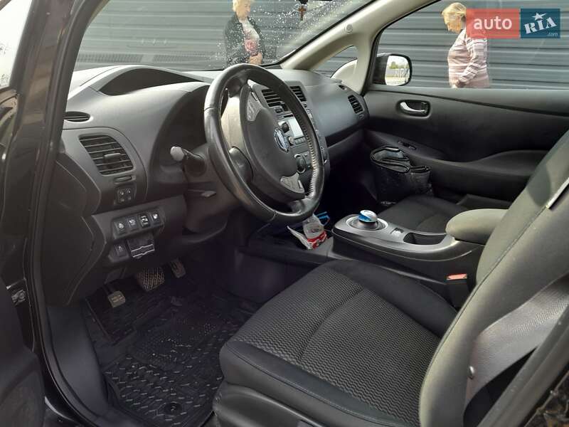Хэтчбек Nissan Leaf 2015 в Бердичеве