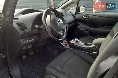 Хэтчбек Nissan Leaf 2015 в 