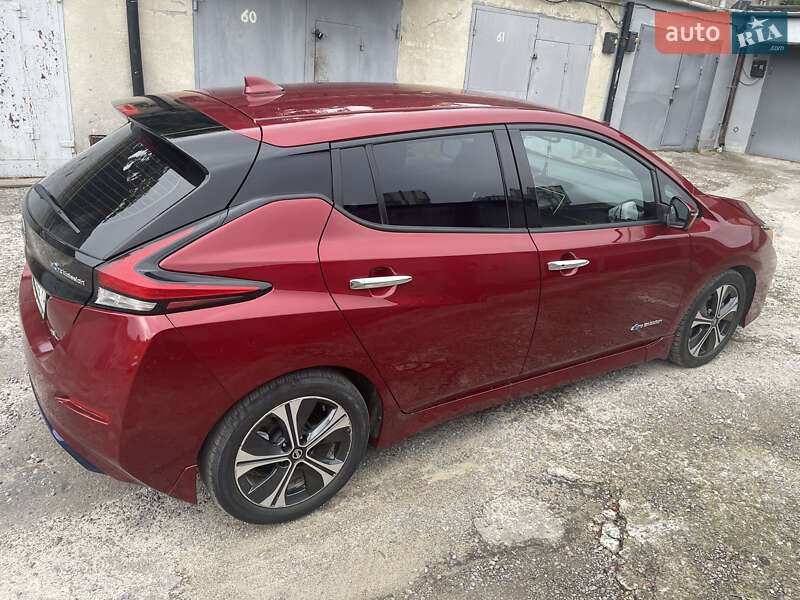 Хэтчбек Nissan Leaf 2018 в Львове фото 5 Хэтчбек Nissan Leaf 2018 в Львове