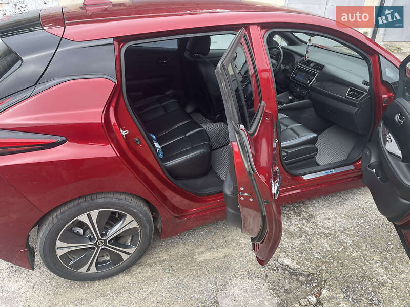 Хэтчбек Nissan Leaf 2018 в Львове фото 10 Хэтчбек Nissan Leaf 2018 в Львове