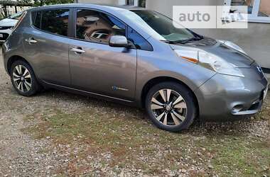 Хэтчбек Nissan Leaf 2014 в Ивано-Франковске