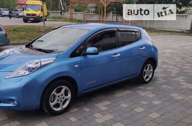 Хэтчбек Nissan Leaf 2012 в Ивано-Франковске