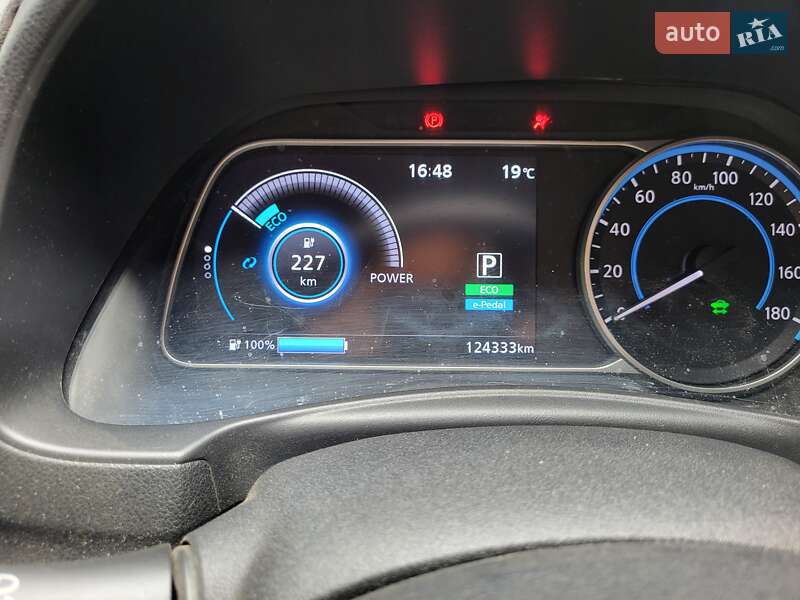 Хэтчбек Nissan Leaf 2018 в Харькове