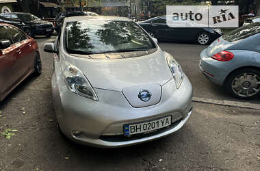 Хетчбек Nissan Leaf 2012 в Одесі