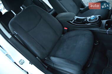 Хэтчбек Nissan Leaf 2013 в Луцке