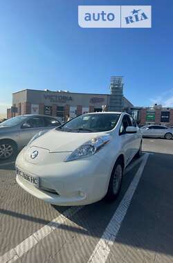 Nissan Leaf 2014