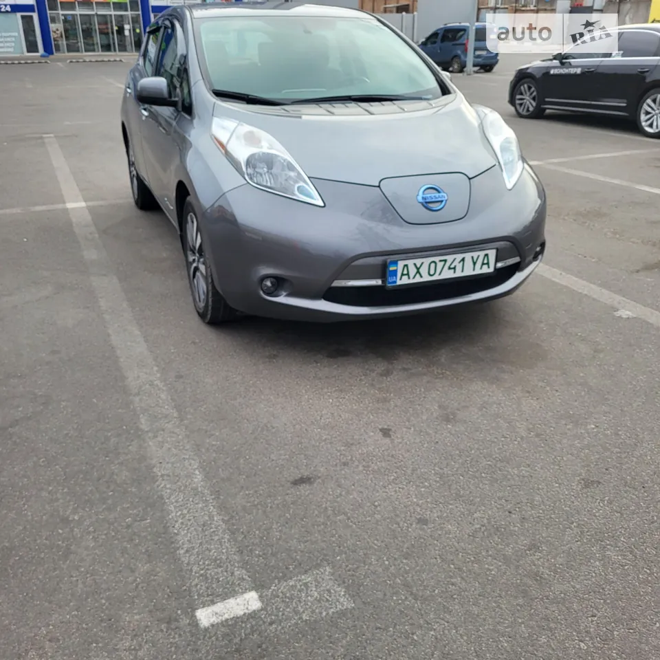 2015 Nissan Leaf - мініатюра 30