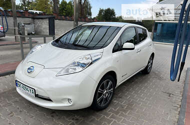 Хетчбек Nissan Leaf 2017 в Рівному