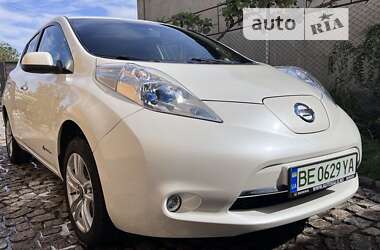 Хетчбек Nissan Leaf 2014 в Первомайську