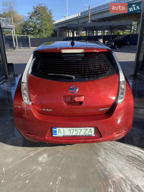 Nissan Leaf 2013