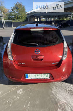 Хетчбек Nissan Leaf 2013 в Києві