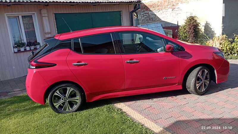 Хэтчбек Nissan Leaf 2018 в Львове фото 12 Хэтчбек Nissan Leaf 2018 в Львове