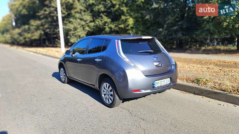 Хэтчбек Nissan Leaf 2014 в Сумах