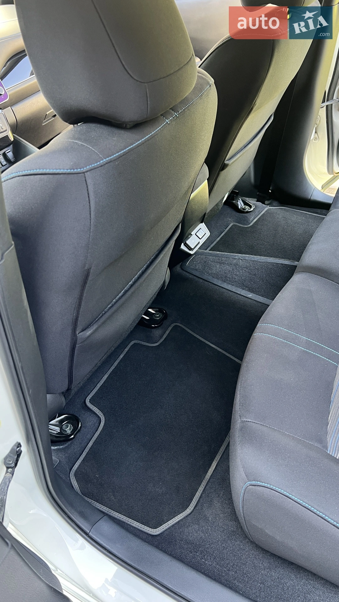 2020 Nissan Leaf - мініатюра 50
