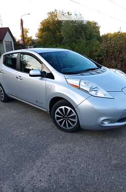 Хэтчбек Nissan Leaf 2013 в Киеве