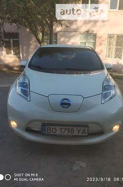 Хетчбек Nissan Leaf 2012 в Вінниці