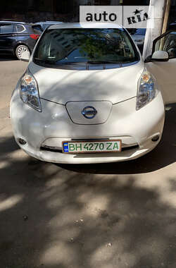 Хетчбек Nissan Leaf 2015 в Одесі