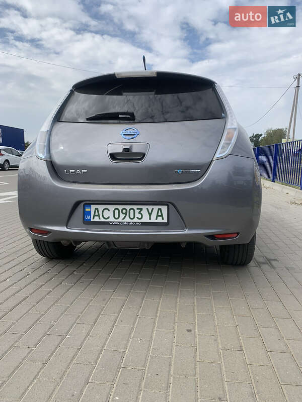 Хетчбек Nissan Leaf 2013 в Ковелі