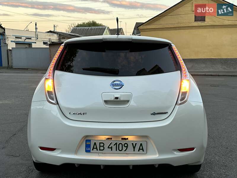 Хэтчбек Nissan Leaf 2013 в Виннице