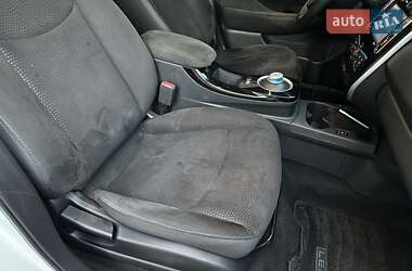 Хэтчбек Nissan Leaf 2013 в 