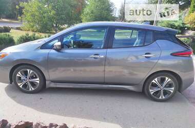 Хетчбек Nissan Leaf 2022 в Києві