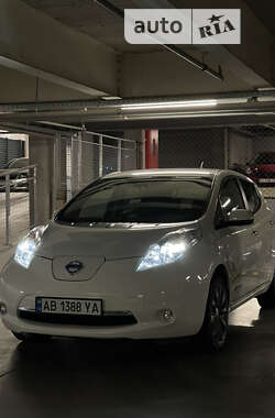 Хетчбек Nissan Leaf 2014 в Вінниці