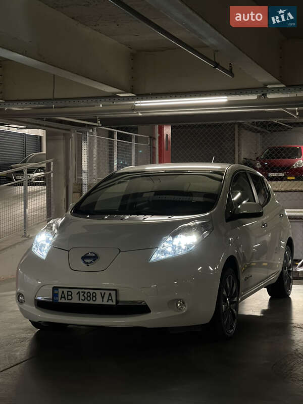 Nissan Leaf 2014