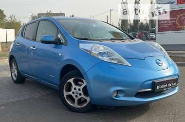 Хетчбек Nissan Leaf 2011 в Миколаєві