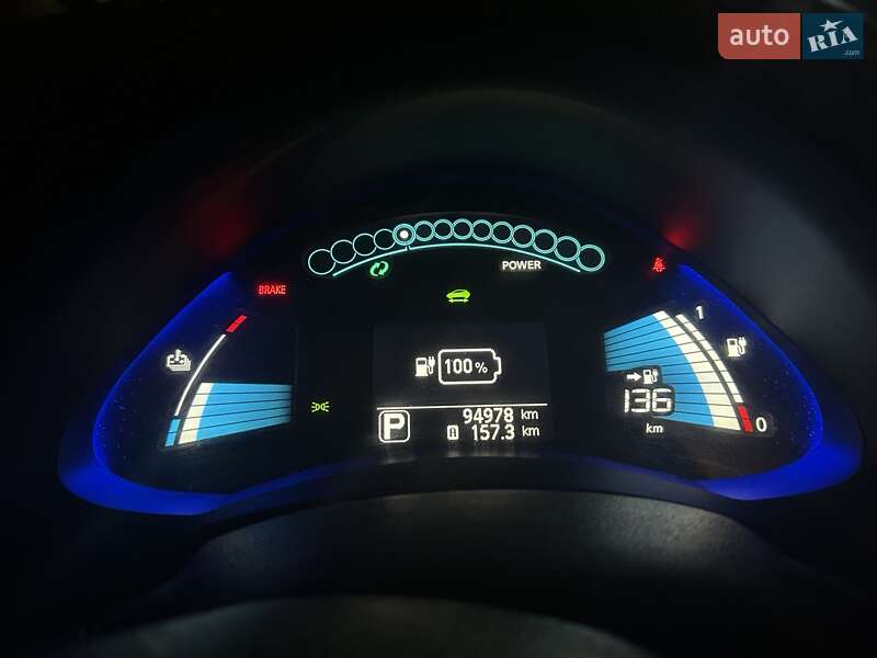 Хетчбек Nissan Leaf 2016 в Києві