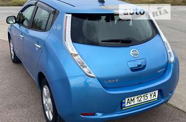 Хетчбек Nissan Leaf 2014 в Коростені