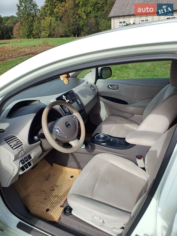 Хэтчбек Nissan Leaf 2011 в Сторожинце фото 19 Хэтчбек Nissan Leaf 2011 в Сторожинце