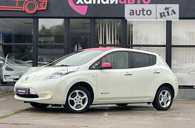 Хэтчбек Nissan Leaf 2012 в Киеве