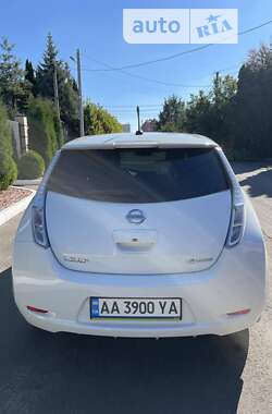 Хетчбек Nissan Leaf 2014 в Софіївській Борщагівці