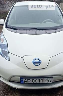 Хэтчбек Nissan Leaf 2012 в Запорожье