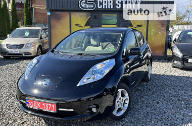 Хэтчбек Nissan Leaf 2012 в Стрые