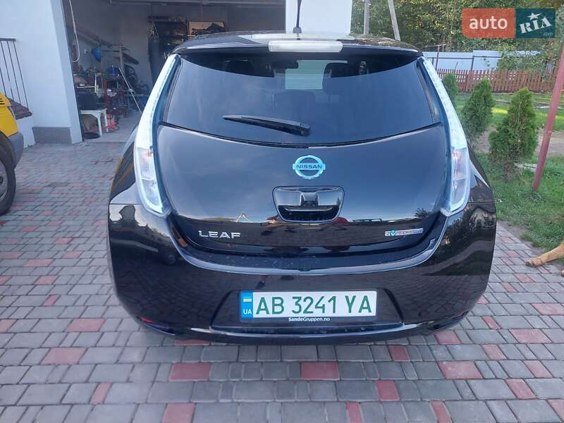 Хетчбек Nissan Leaf 2014 в Вінниці