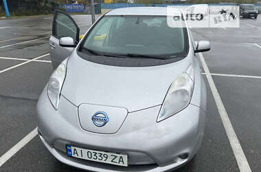 Хэтчбек Nissan Leaf 2014 в Киеве