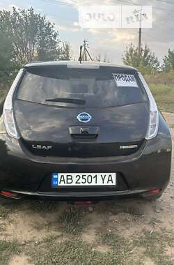 Хетчбек Nissan Leaf 2012 в Тульчині