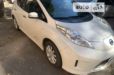 Хэтчбек Nissan Leaf 2014 в Одессе