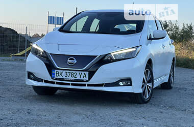 Хетчбек Nissan Leaf 2019 в Рівному