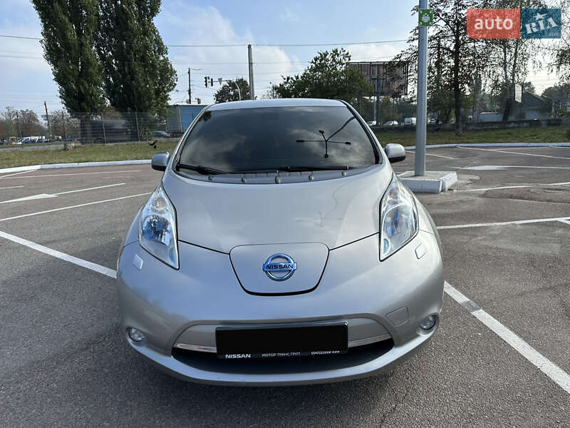 Nissan Leaf 2014