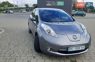 Хетчбек Nissan Leaf 2016 в Дрогобичі