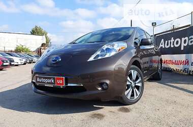 Хетчбек Nissan Leaf 2015 в Запоріжжі