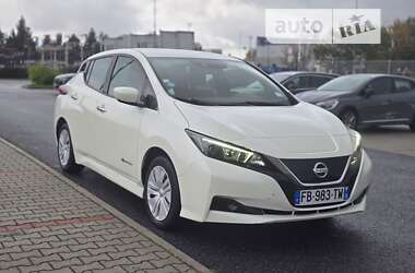 Хэтчбек Nissan Leaf 2018 в Ужгороде