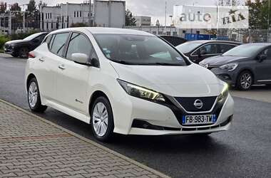 Хэтчбек Nissan Leaf 2018 в Ужгороде